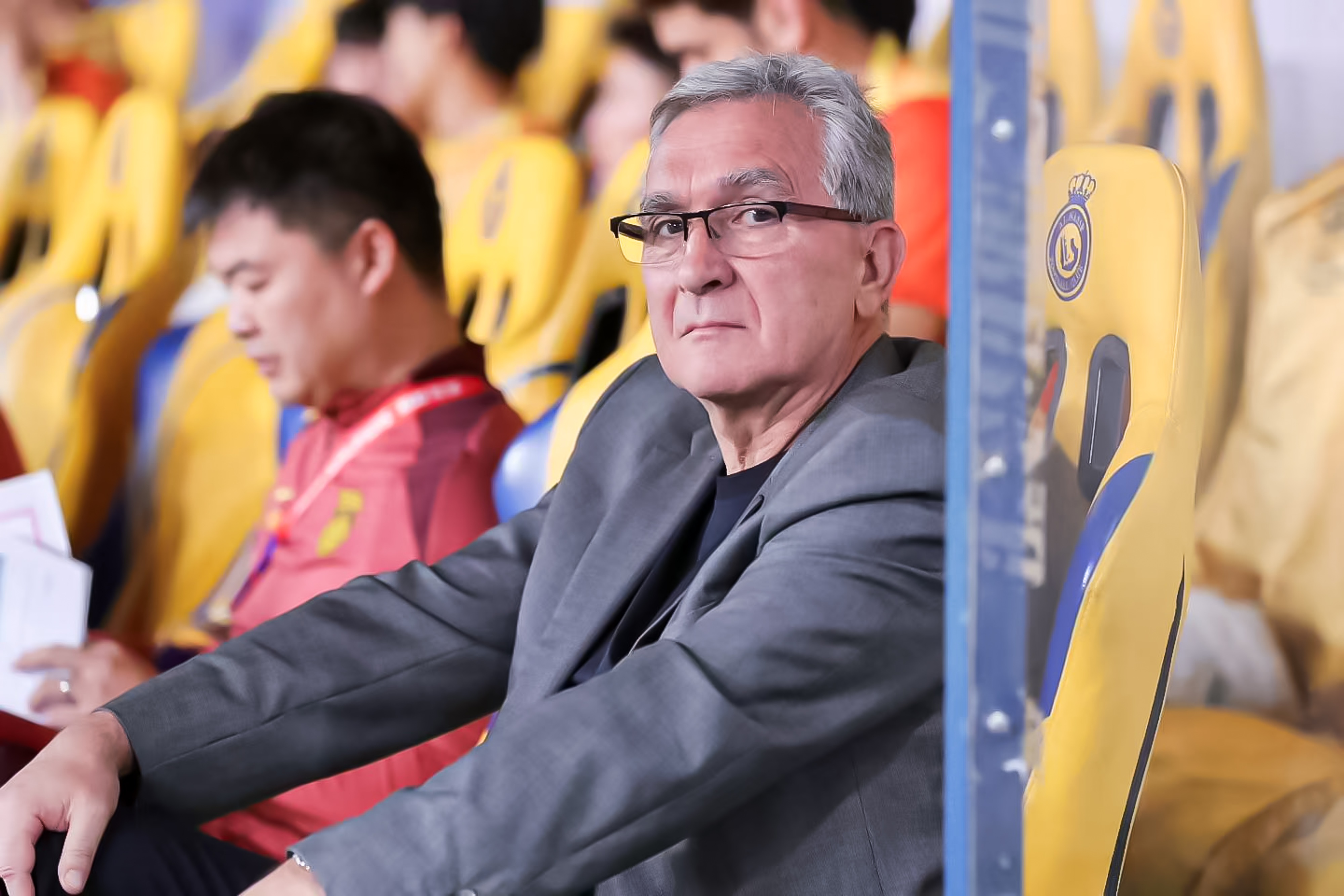 媒體人：長期集訓(xùn)伊萬練了什么？進攻戰(zhàn)術(shù)只有高準翼大腳找張玉寧